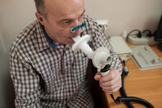 Examen de Espirometría - Omnisalud