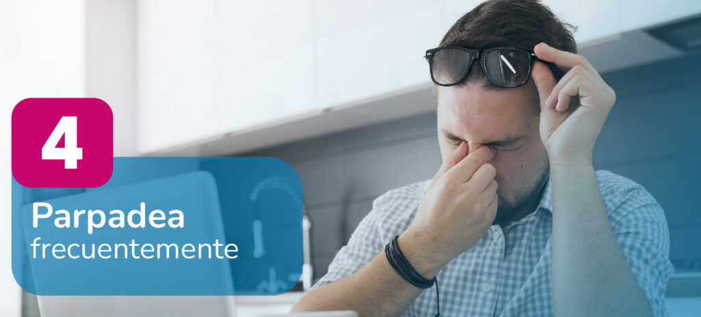 Parpadea frecuentemente para el cuidado de la salud visual.